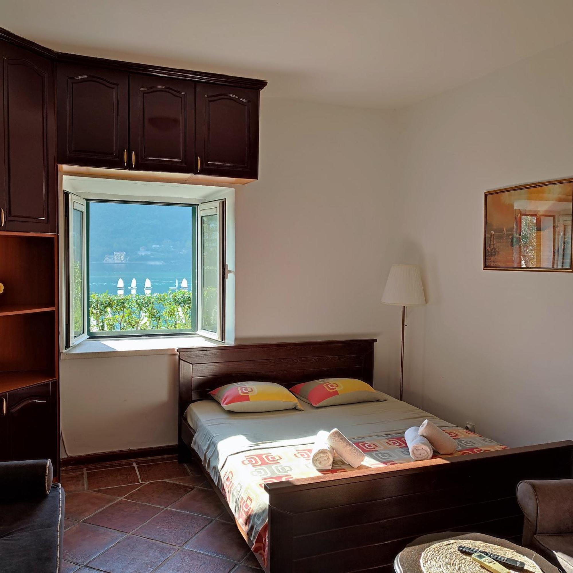 Villa Kamena โกตอร์ ภายนอก รูปภาพ