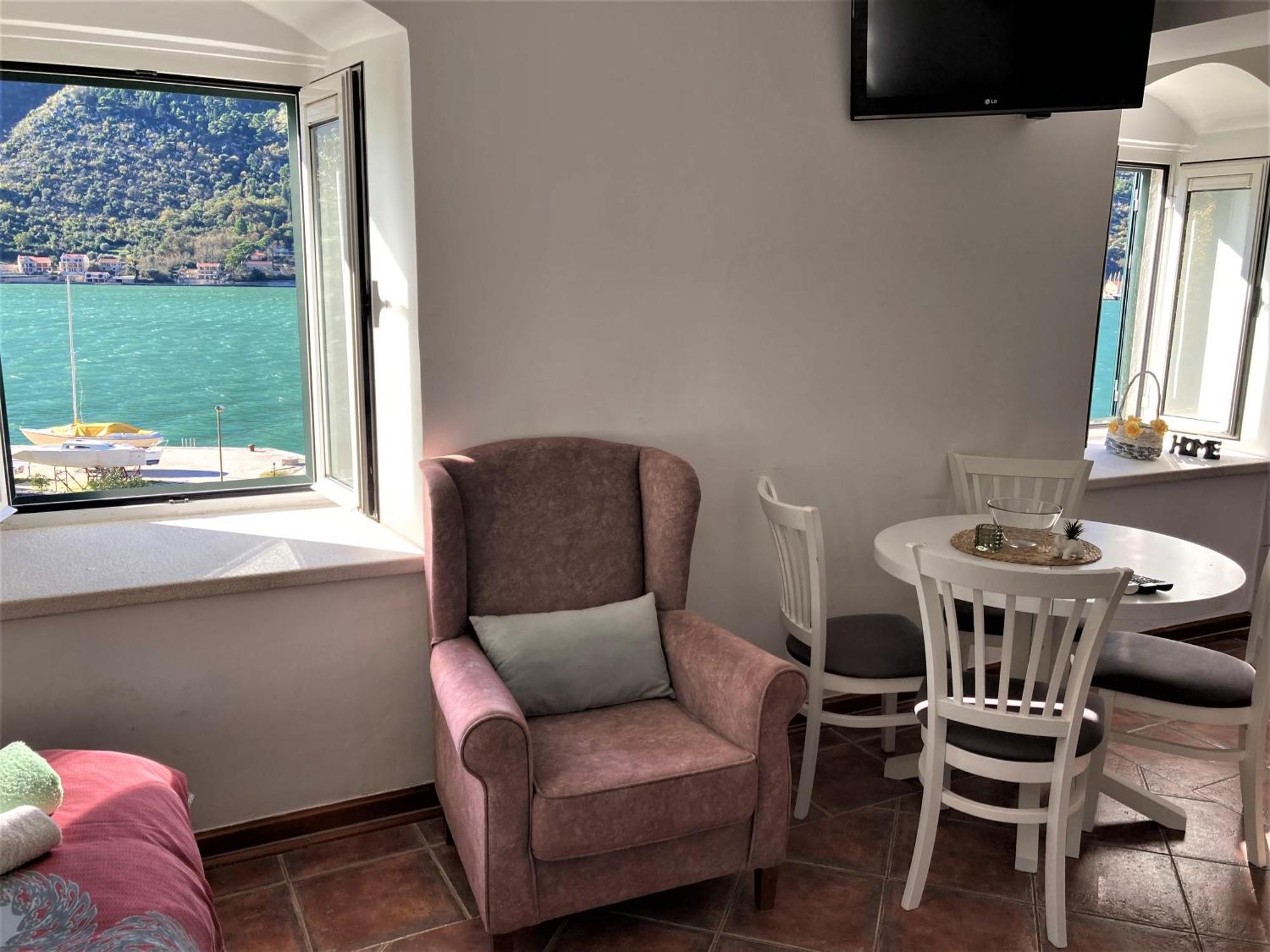 Villa Kamena โกตอร์ ภายนอก รูปภาพ