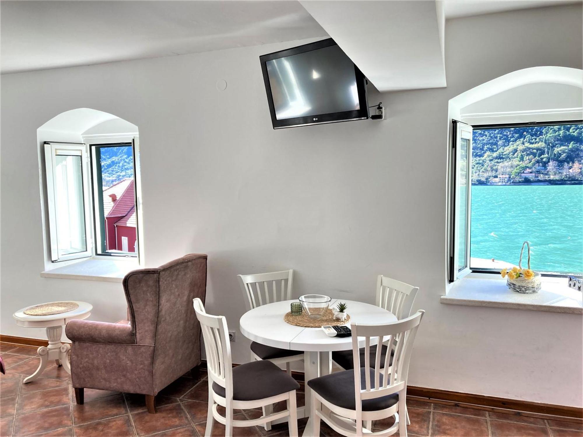 Villa Kamena โกตอร์ ภายนอก รูปภาพ