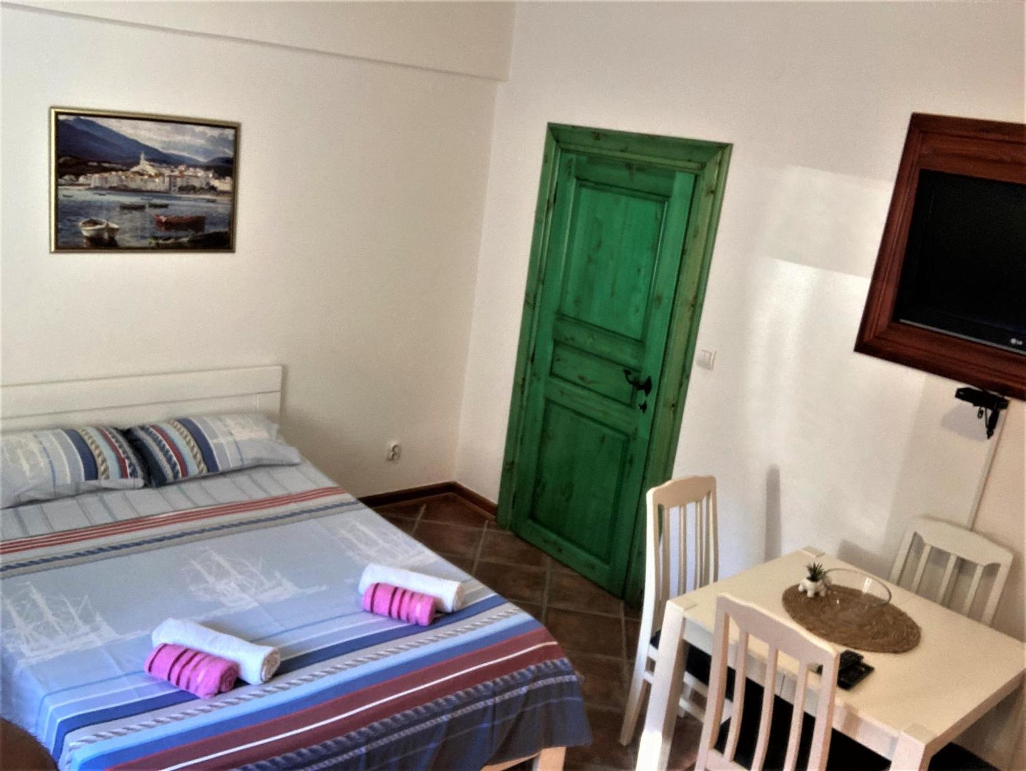 Villa Kamena โกตอร์ ภายนอก รูปภาพ